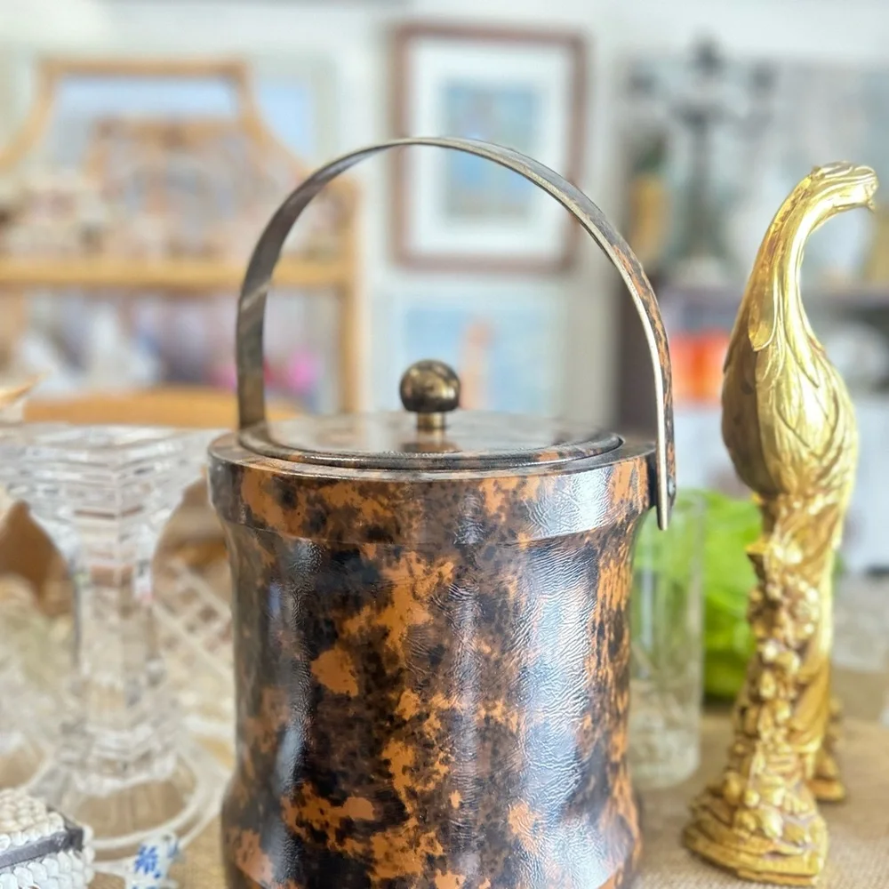 Vintage Mid-Century Modern (MCM) ice bucket